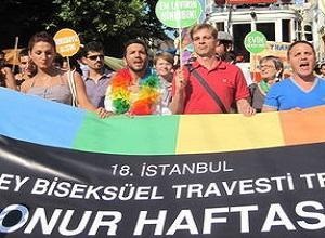 Haber | Beyo�lu`nda e�cinsel y�r�y���